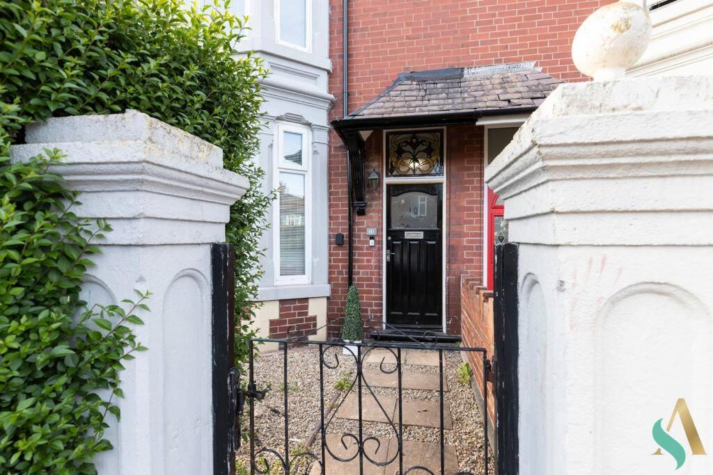 5 Double Bedrooms With Ensuites - Teesside House Tsac Redcar Bagian luar foto