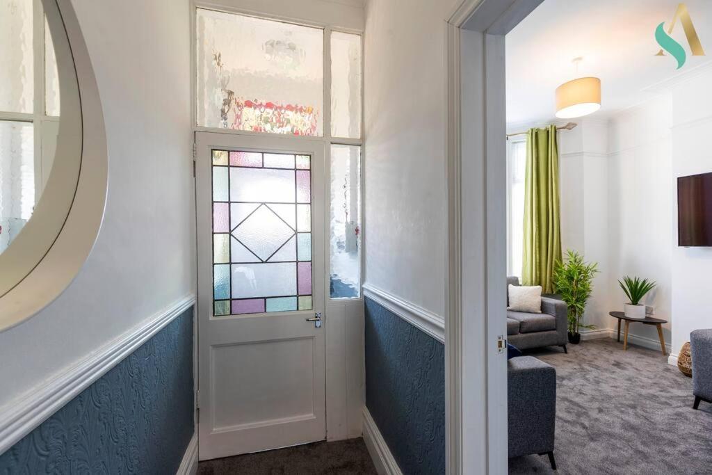 5 Double Bedrooms With Ensuites - Teesside House Tsac Redcar Bagian luar foto