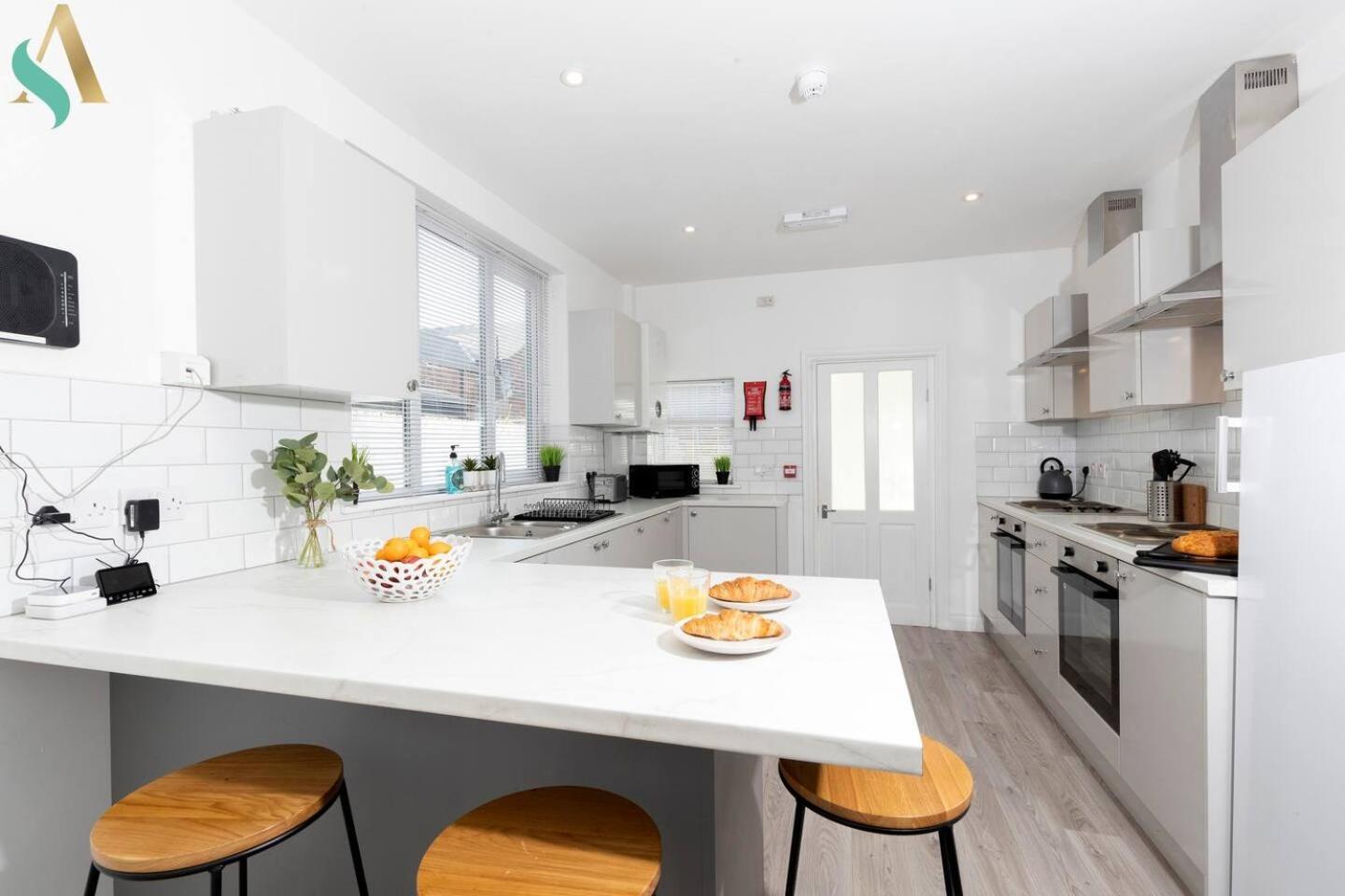 5 Double Bedrooms With Ensuites - Teesside House Tsac Redcar Bagian luar foto